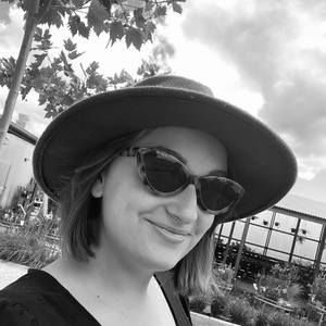 Meet your Posher, Leah